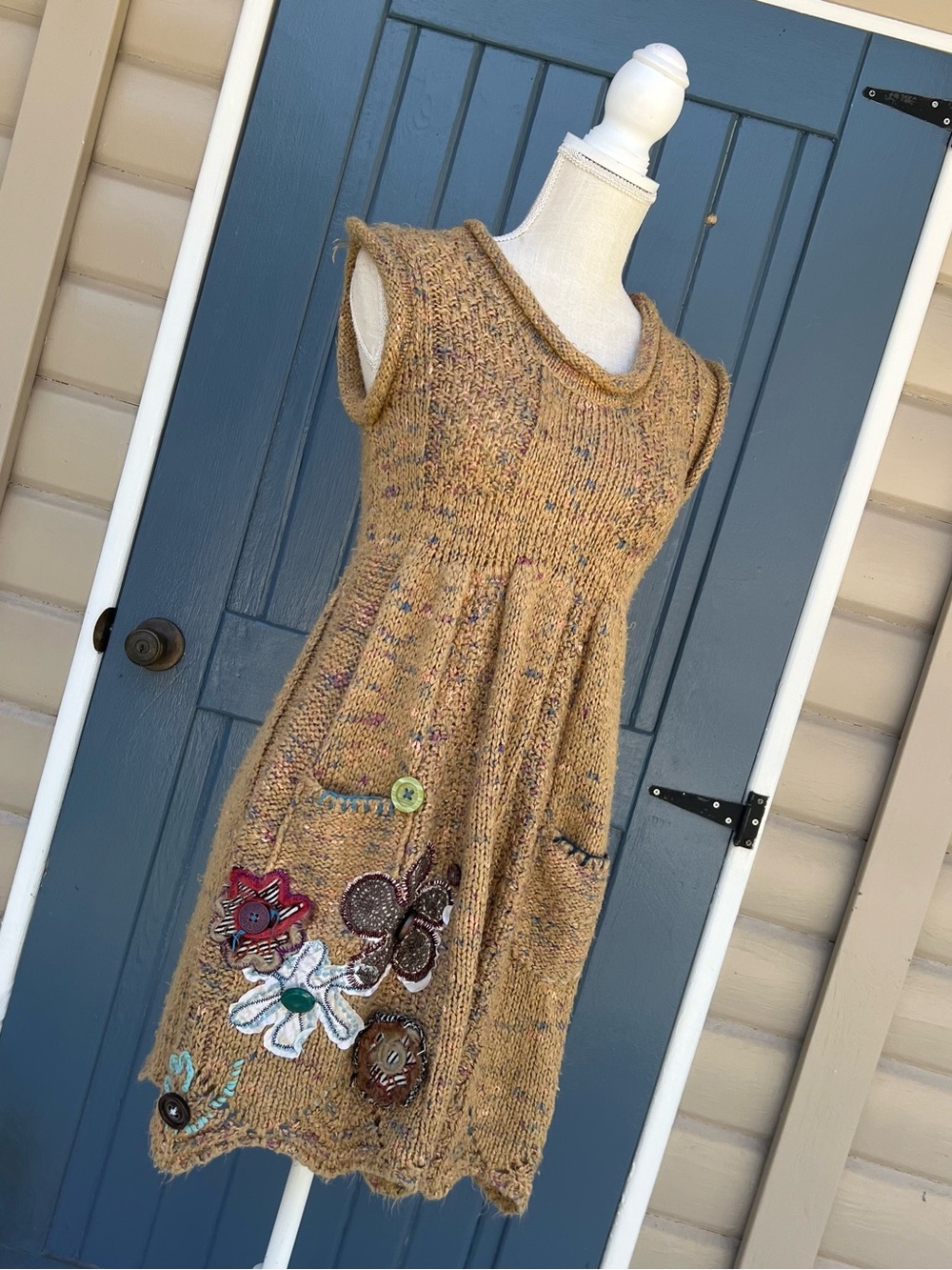 Desigual Tan Knit Sweater with Multicolor Yarn Accents Women’s Medium - Picture 3 of 9